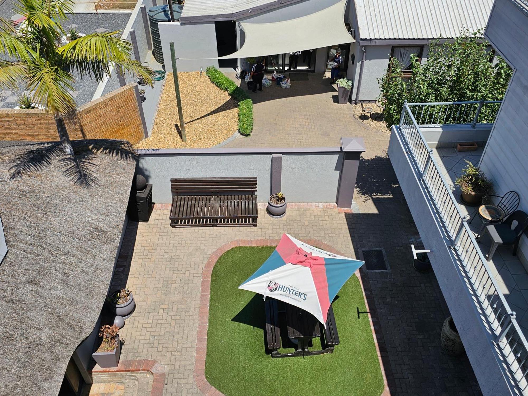 Balmoral Lodge Bellville Exterior foto